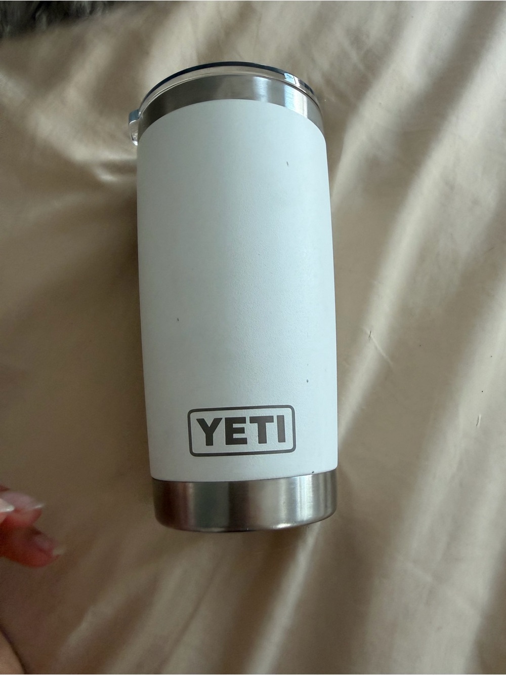 Yeti Rambler 20 Oz Tumbler With Magslider Lid - Picture 3 of 3
